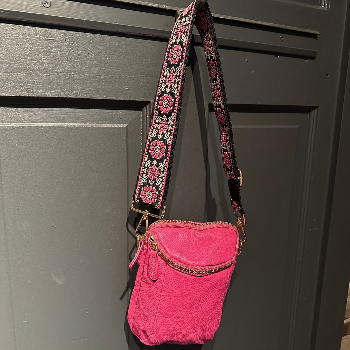 Freedom Crossbody Bag - Hot Pink