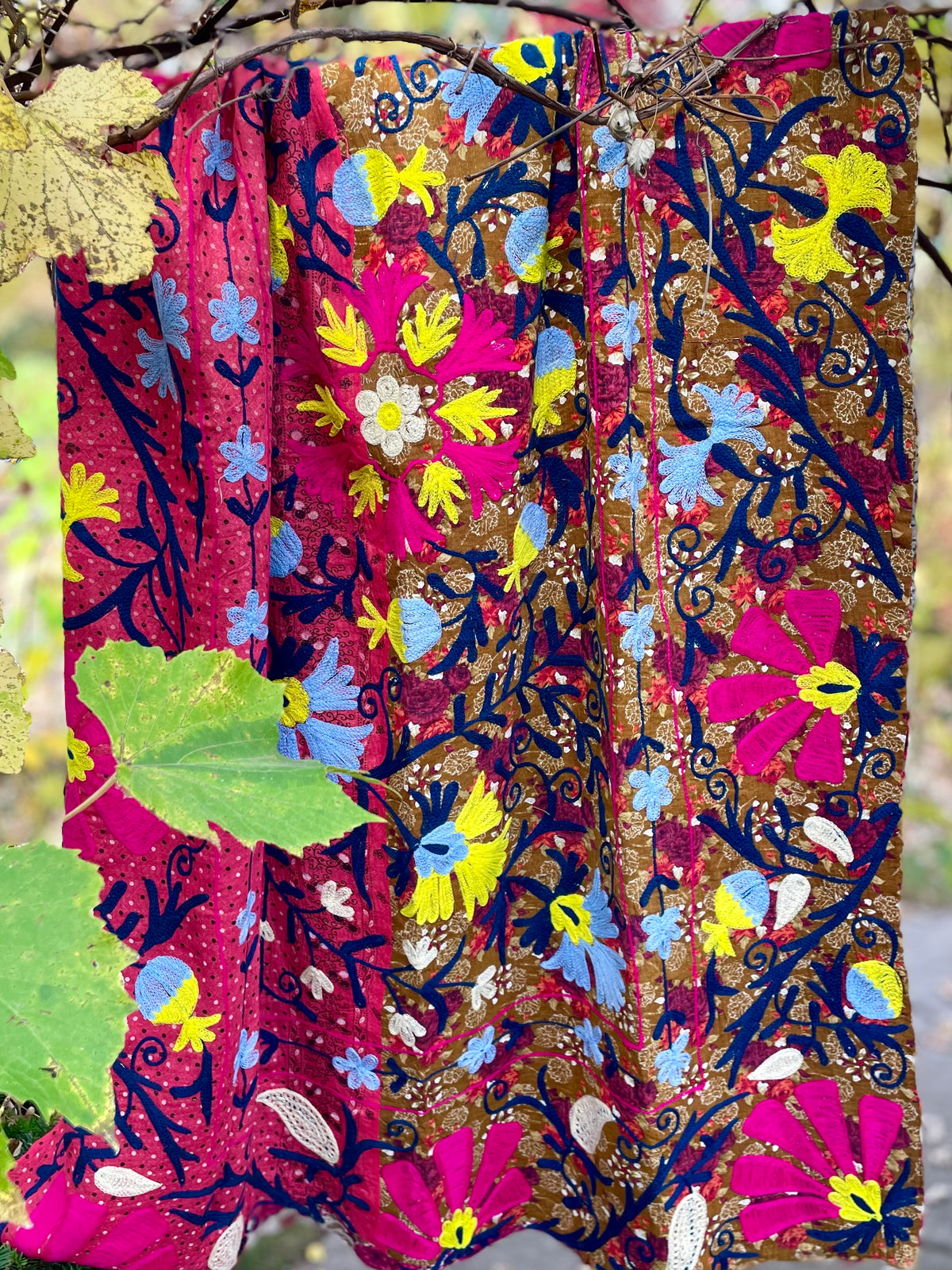 Rowena Reversible Embroidered  Kantha Quilt. - Pink Flower