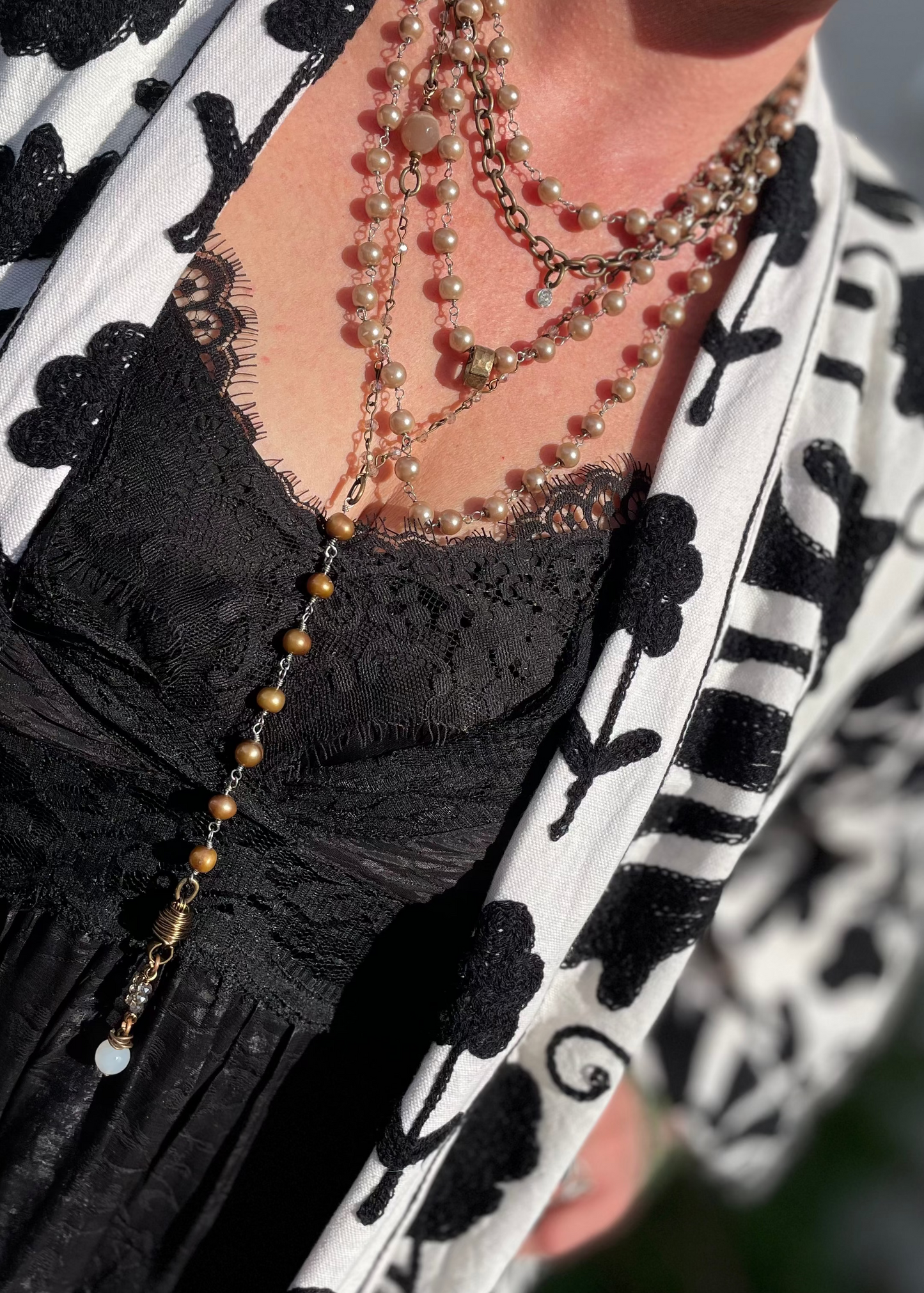 Hand Embroidered Suzani Robe - Black and White