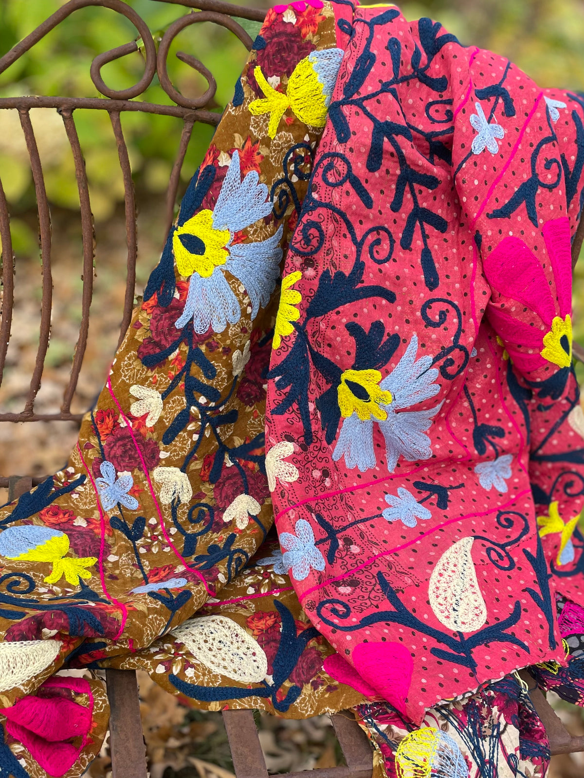 Rowena Reversible Embroidered  Kantha Quilt. - Pink Flower